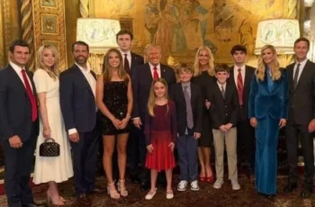 Worrying Melania Trump Detail From Photo Of “Whole” Trump Family On Election Night Has Everyone Talking